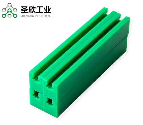 鏈條導(dǎo)向條廠家為您介紹?自動注油器的特點